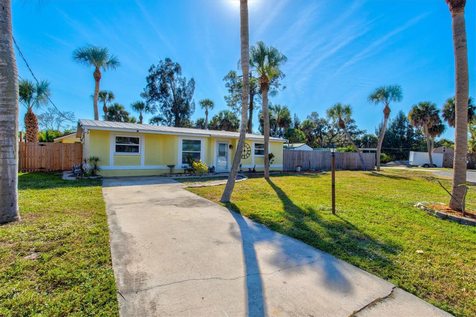 MOBILE CITY - Residential