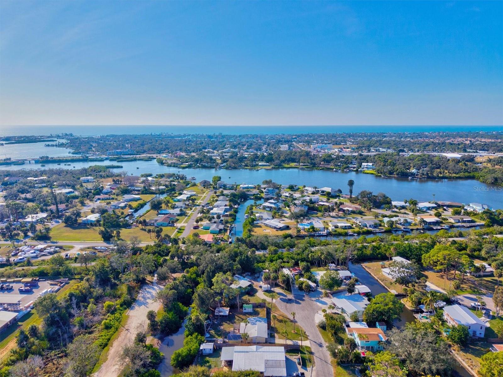 MOBILE CITY - Residential