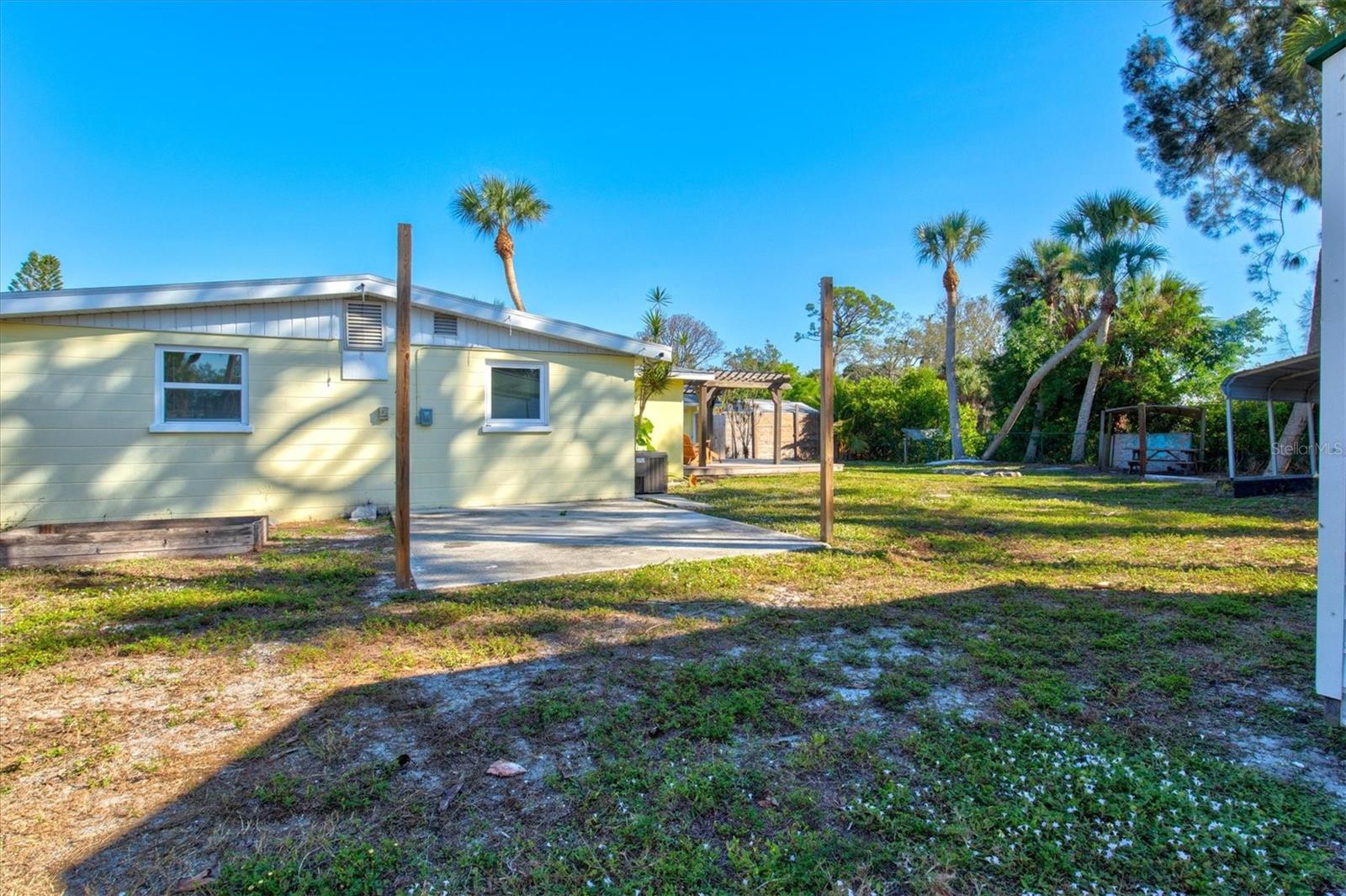 MOBILE CITY - Residential