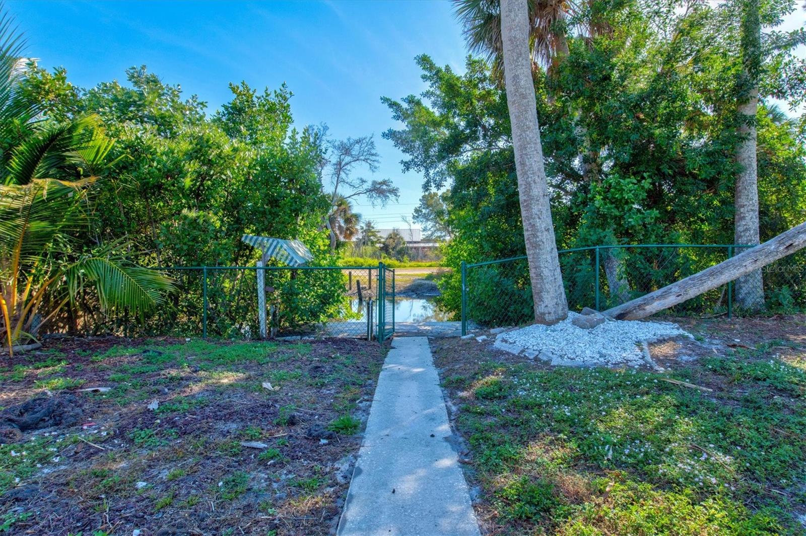 MOBILE CITY - Residential