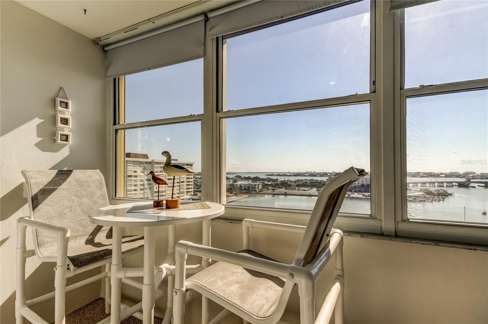 CONTINENTAL TOWERS CONDO - Residential