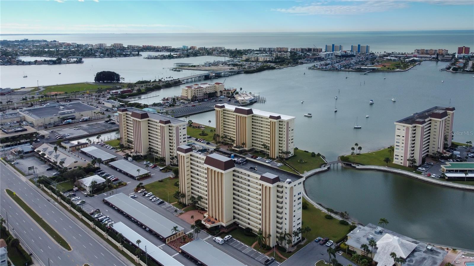 CONTINENTAL TOWERS CONDO - Residential