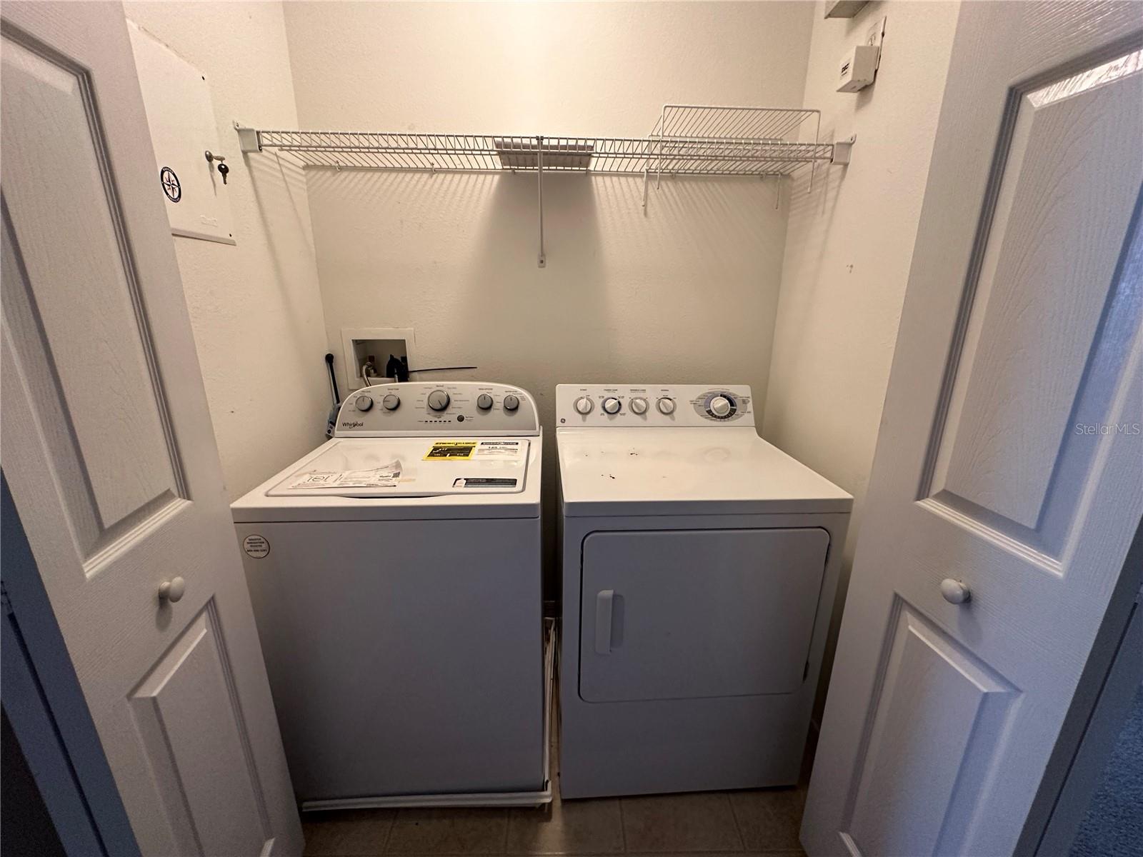 ASHFORD PARK TWNHMS REP ONE - Residential Lease