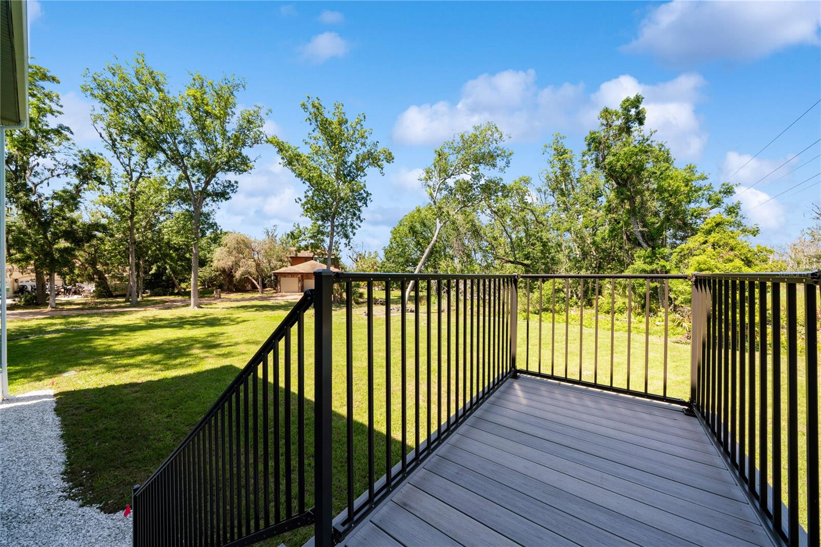 RIVERSIDE II NORTH - Residential