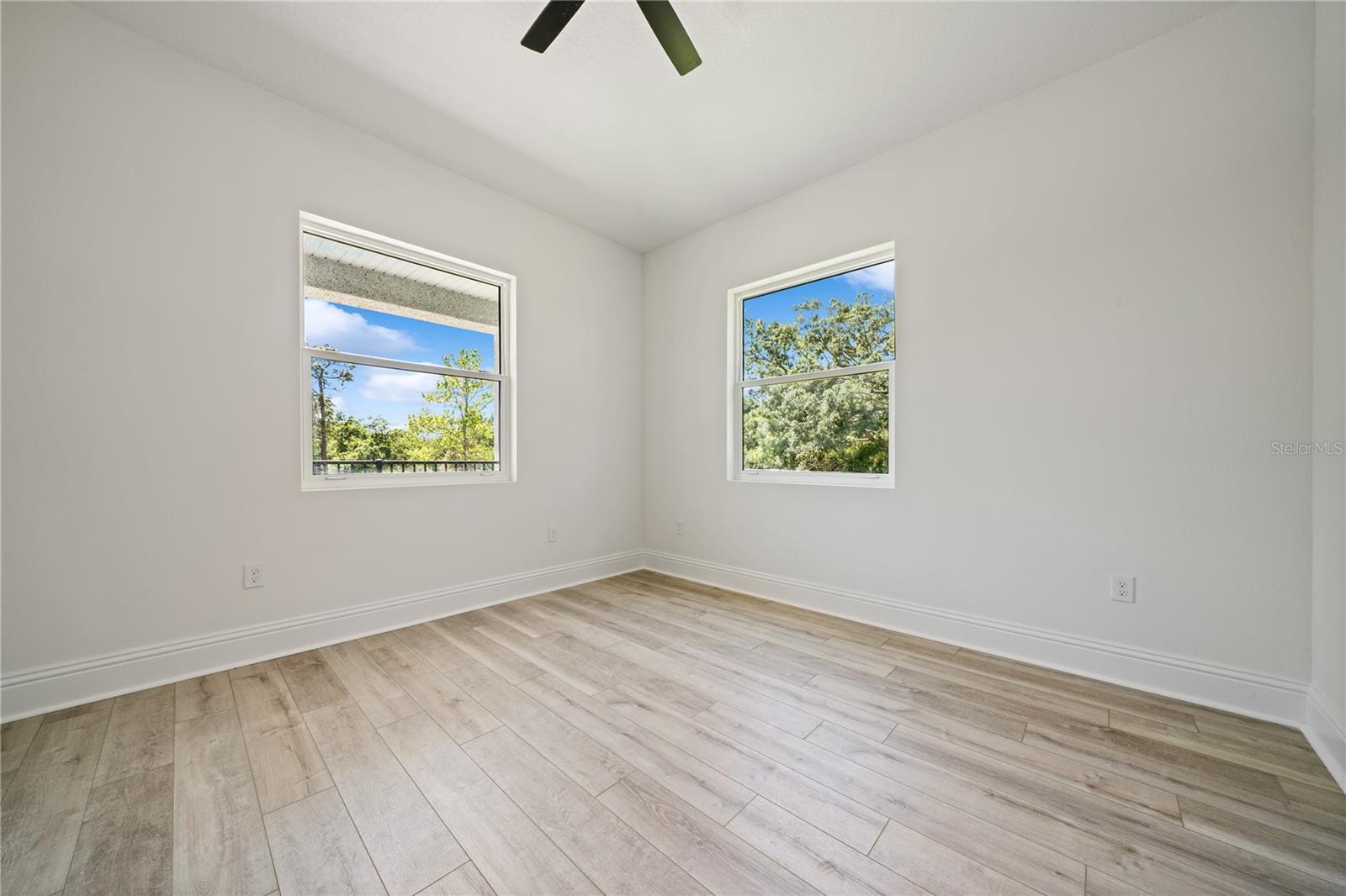 RIVERSIDE II NORTH - Residential