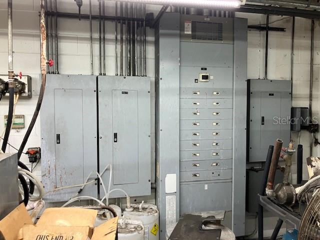 UNPLATTED - Commercial Sale