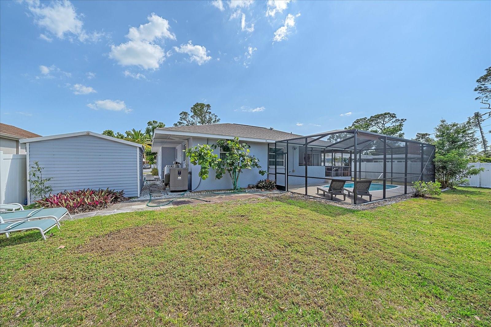 SOUTH VENICE - Residential