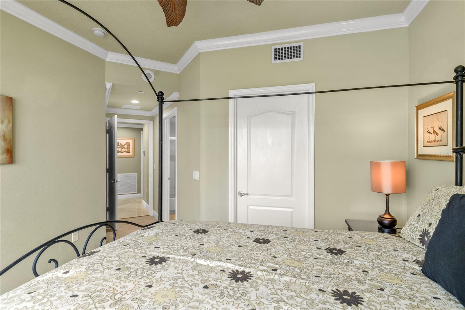 PALMS AT MINORCA PH 02 CONDO - Residential