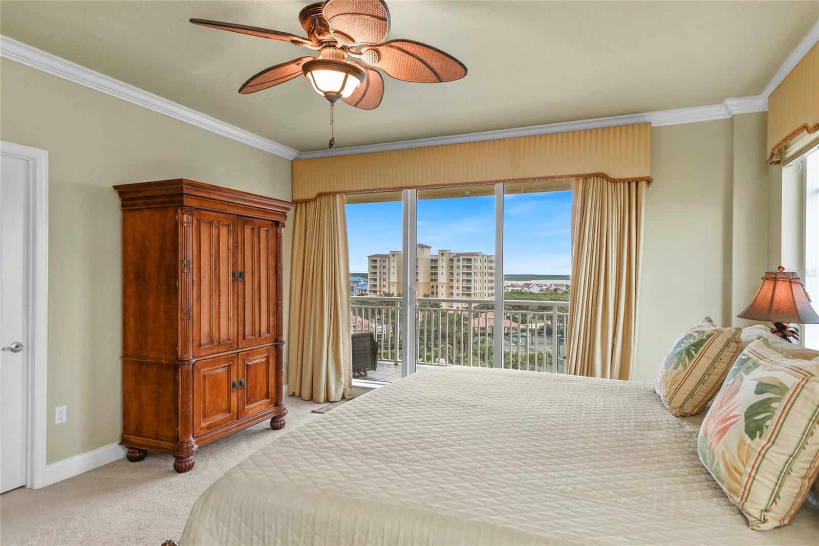 PALMS AT MINORCA PH 02 CONDO - Residential