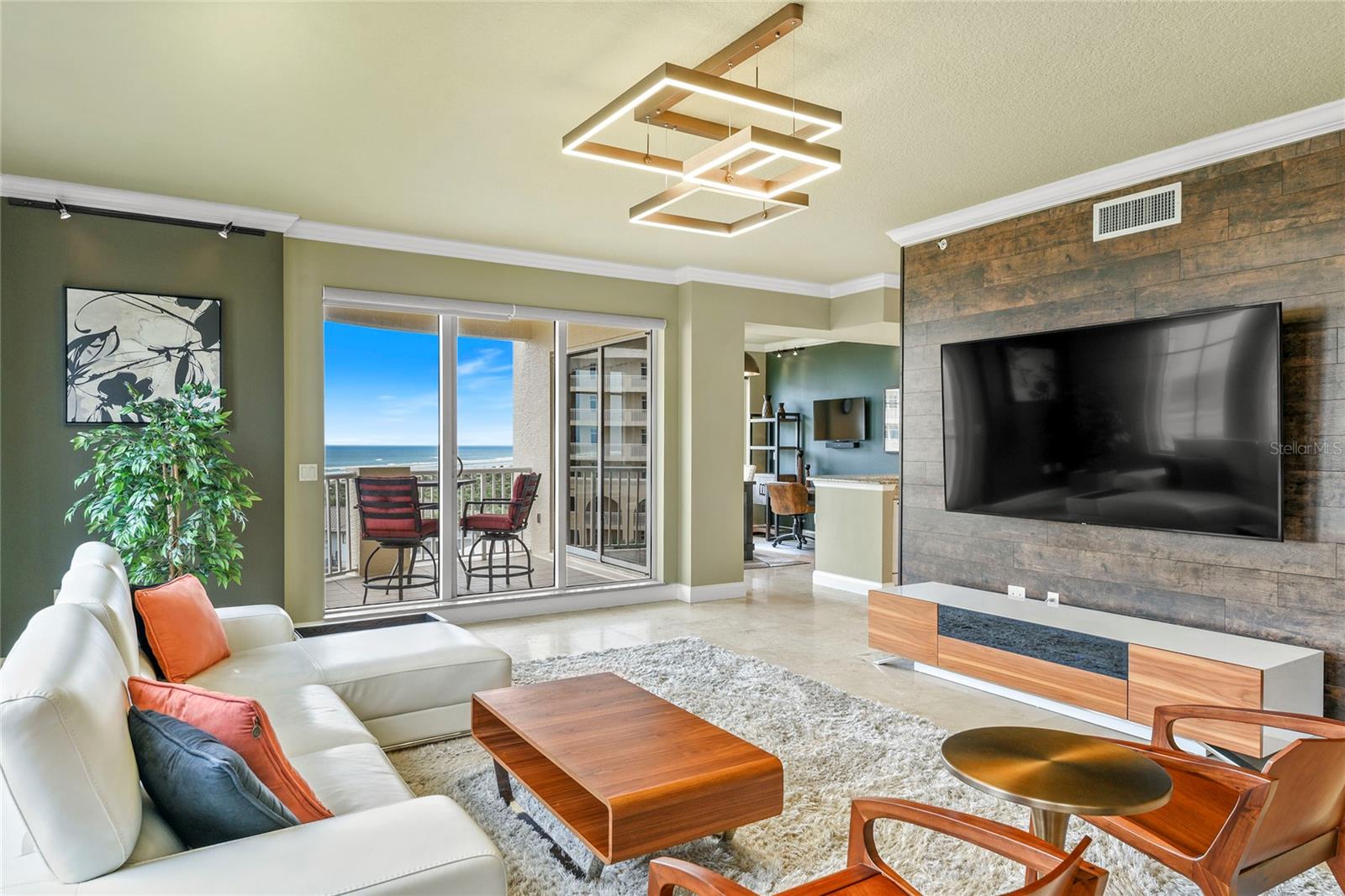 PALMS AT MINORCA PH 02 CONDO - Residential