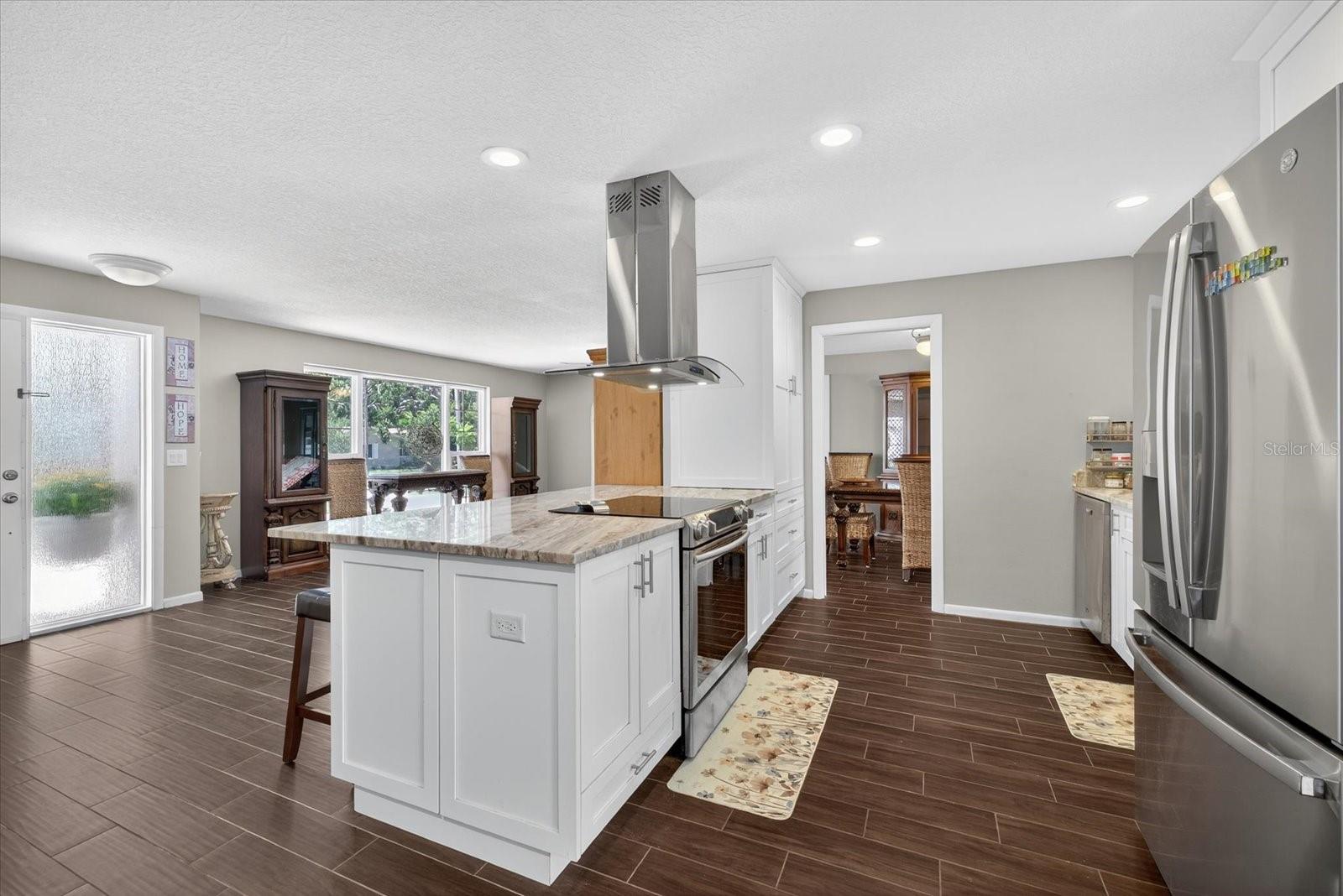 1228 INVERNESS DRIVE