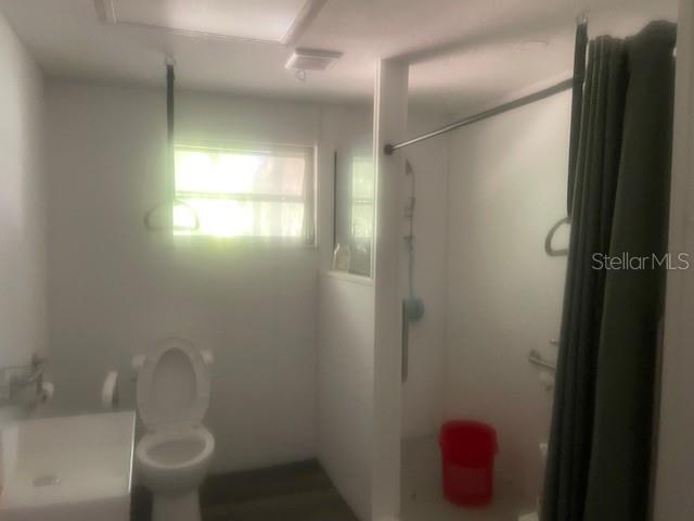 LAKEWOOD ACRES - Land