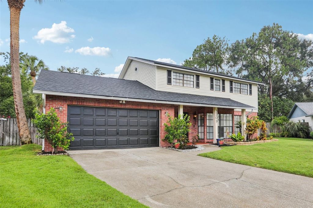 Photo of 3309 El Amador Court, Tampa, FL 33614 (MLS # O6325911)