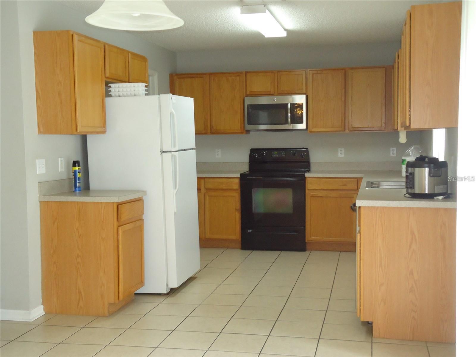 121 BRISTOL FOREST TRAIL