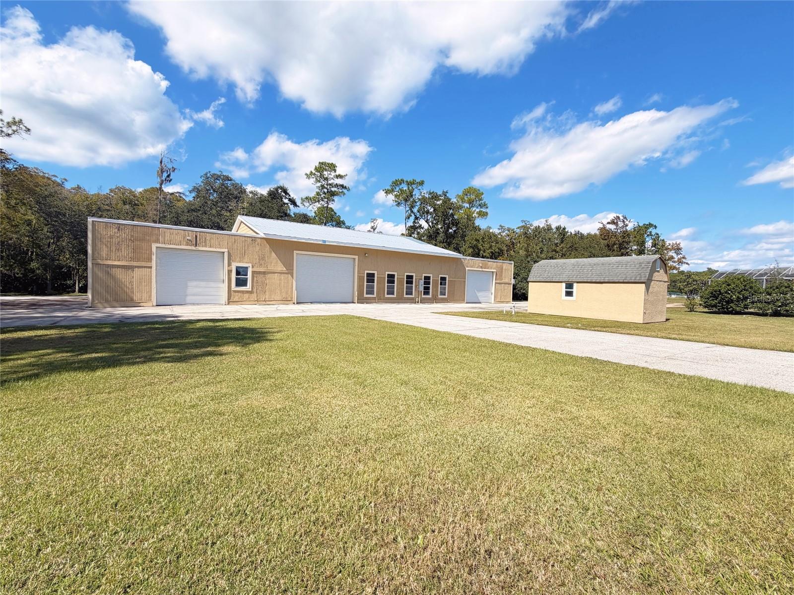 BOBBIE JEAN ACRES - Residential