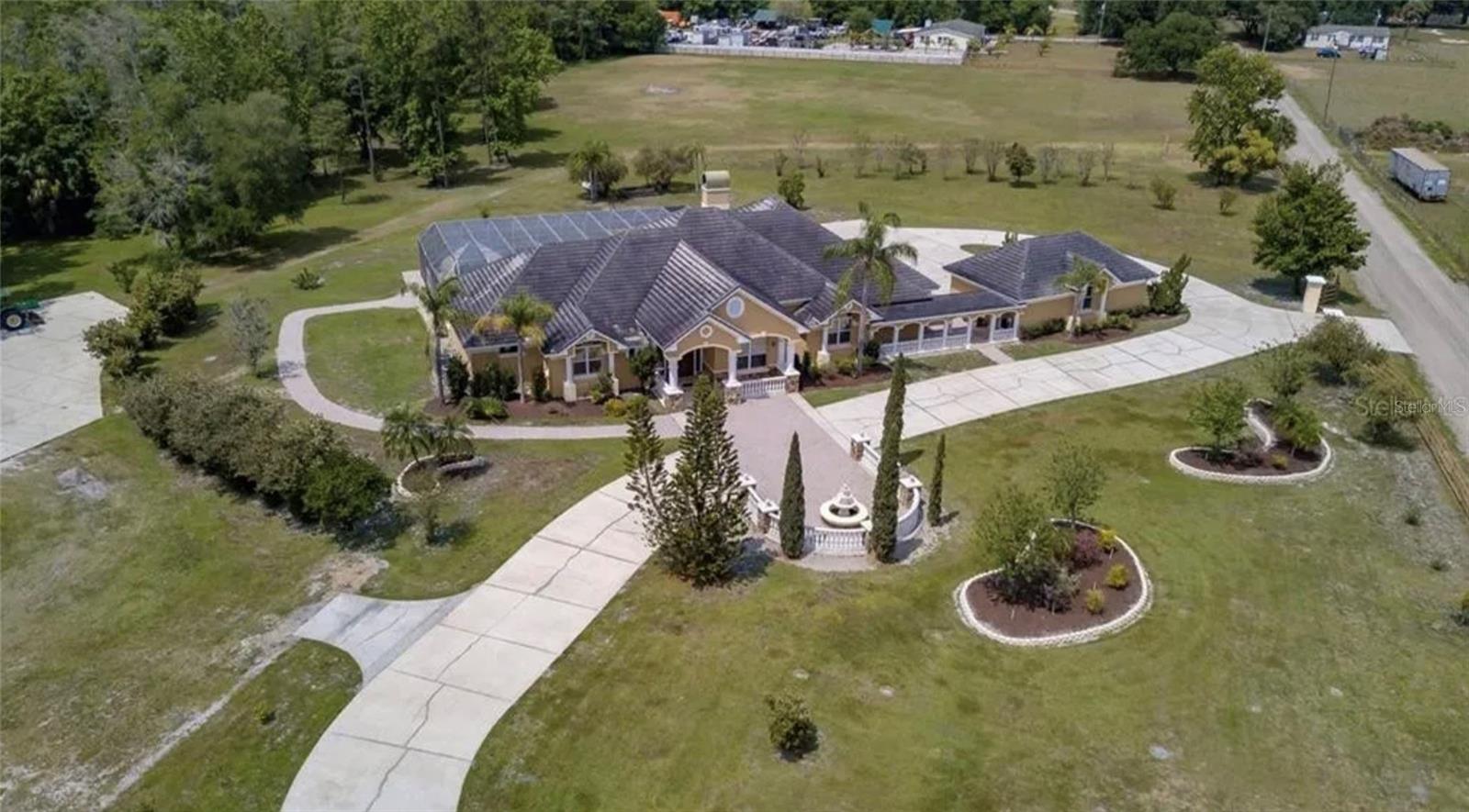 BOBBIE JEAN ACRES - Residential