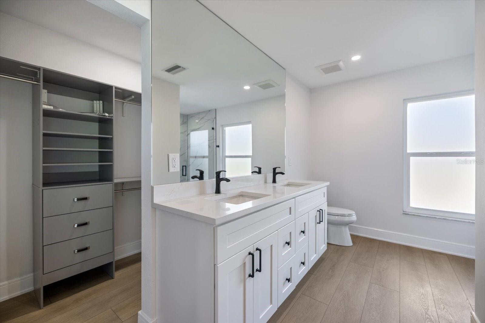 SORRENTO EAST - Residential Lease