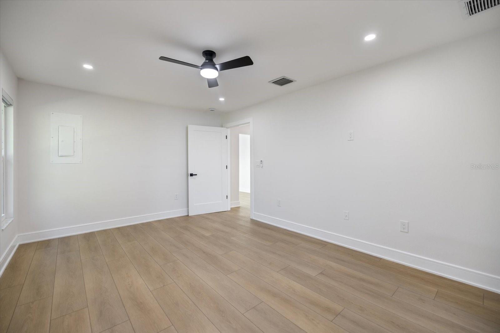 SORRENTO EAST - Residential Lease