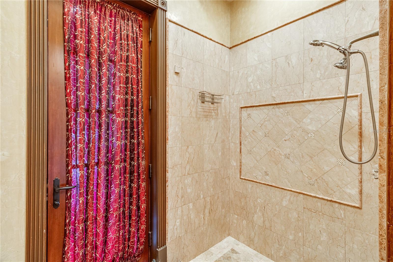 BELLAMERE - Residential