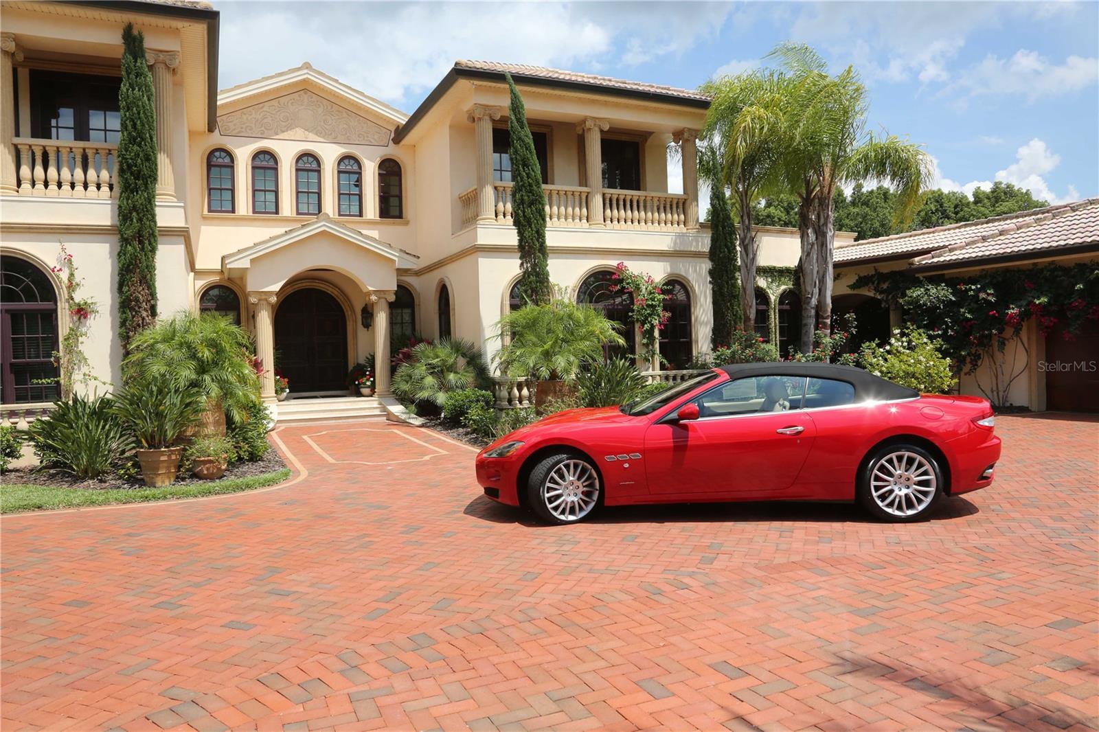 117 BELLAMERE PALMS COURT