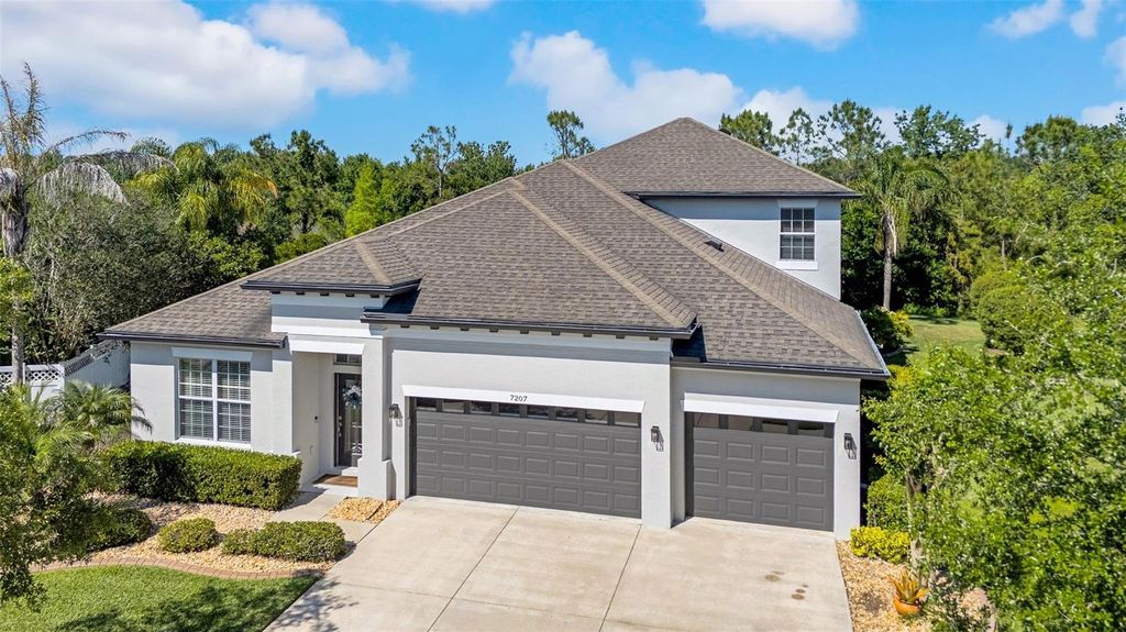 Photo of 7207 Peregrina Loop, Wesley Chapel, FL 33545 (MLS # TB8377469)