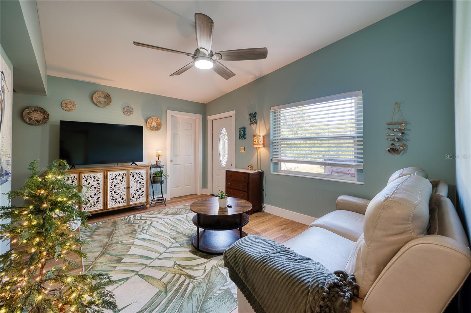 CORAL RIDGE - Residential