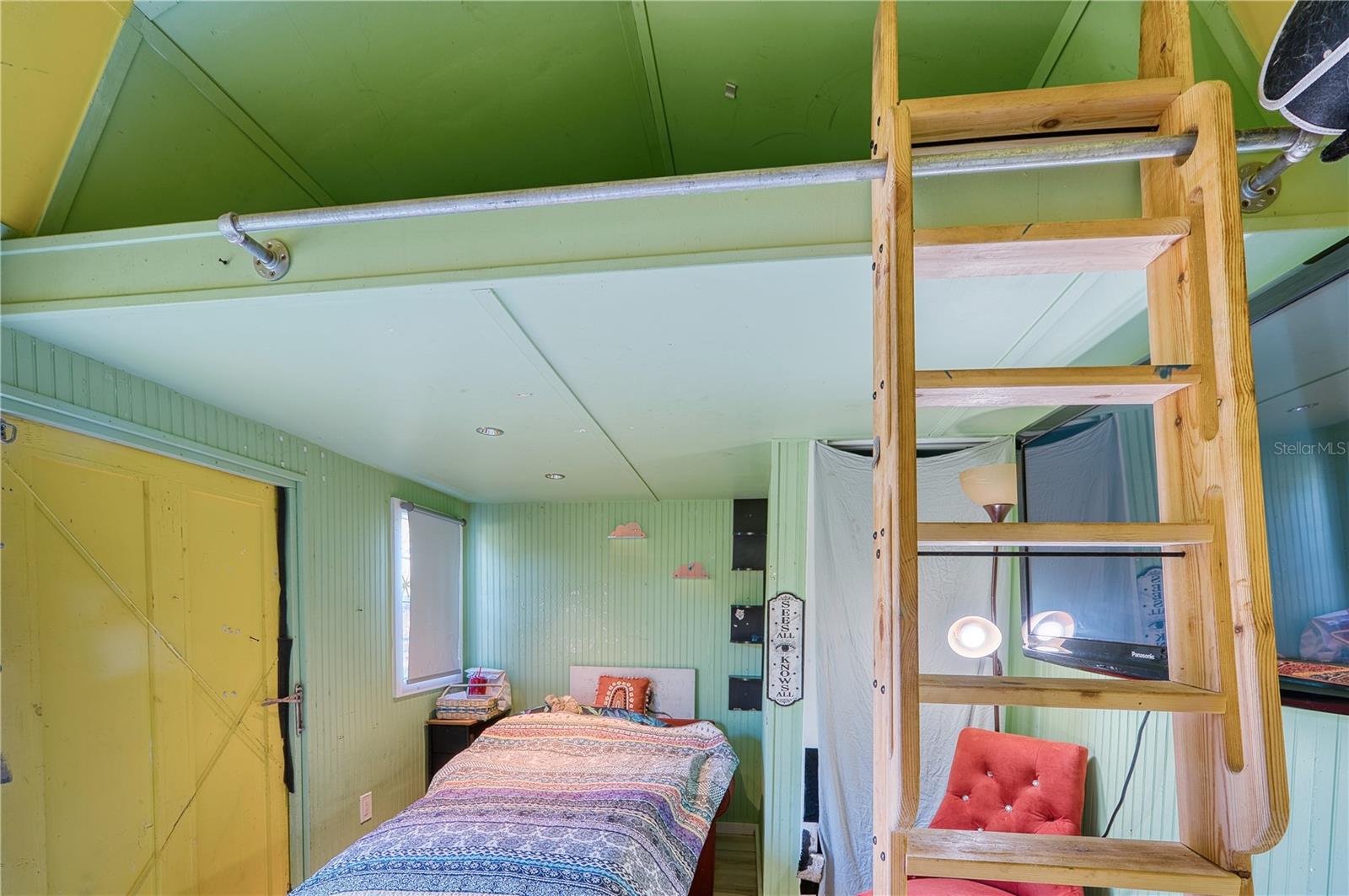 CORAL RIDGE - Residential