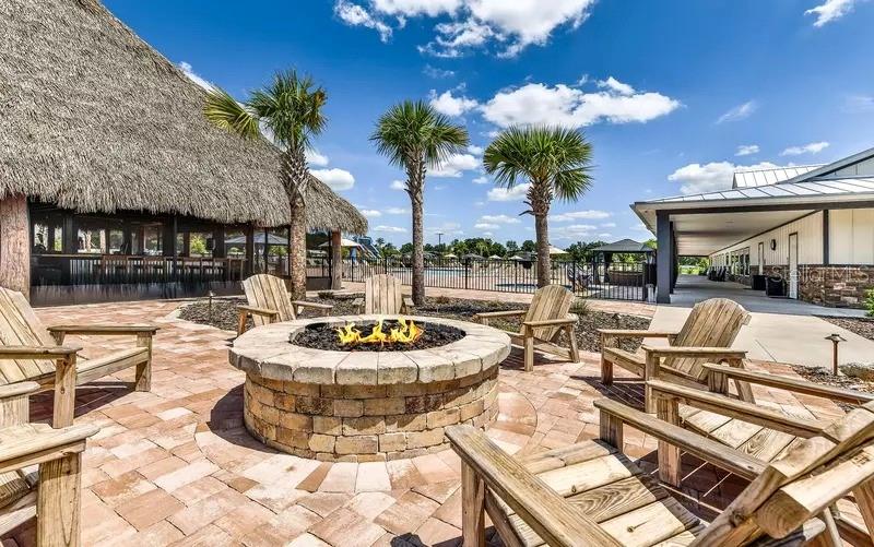 CHAMPION'S RUN LUXURY RV RESORT - Land