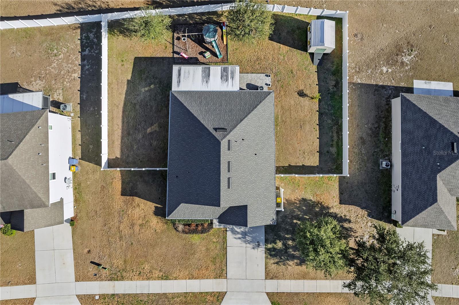 KNIGHT LAKE ESTATES - Residential