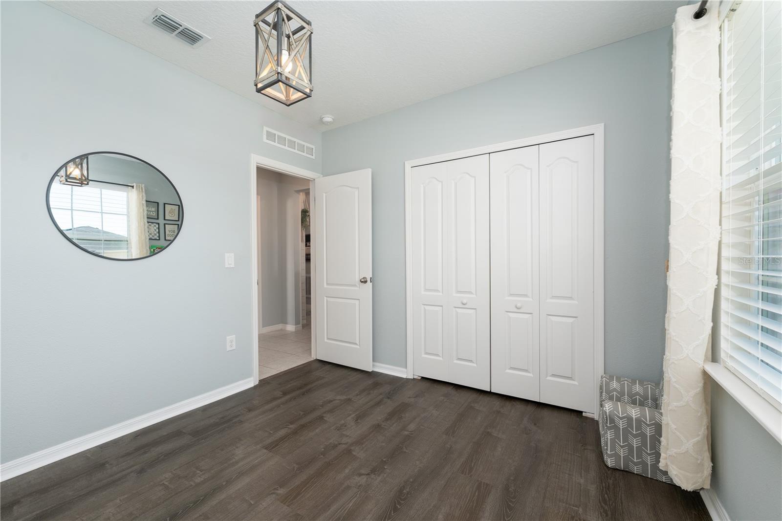 KNIGHT LAKE ESTATES - Residential