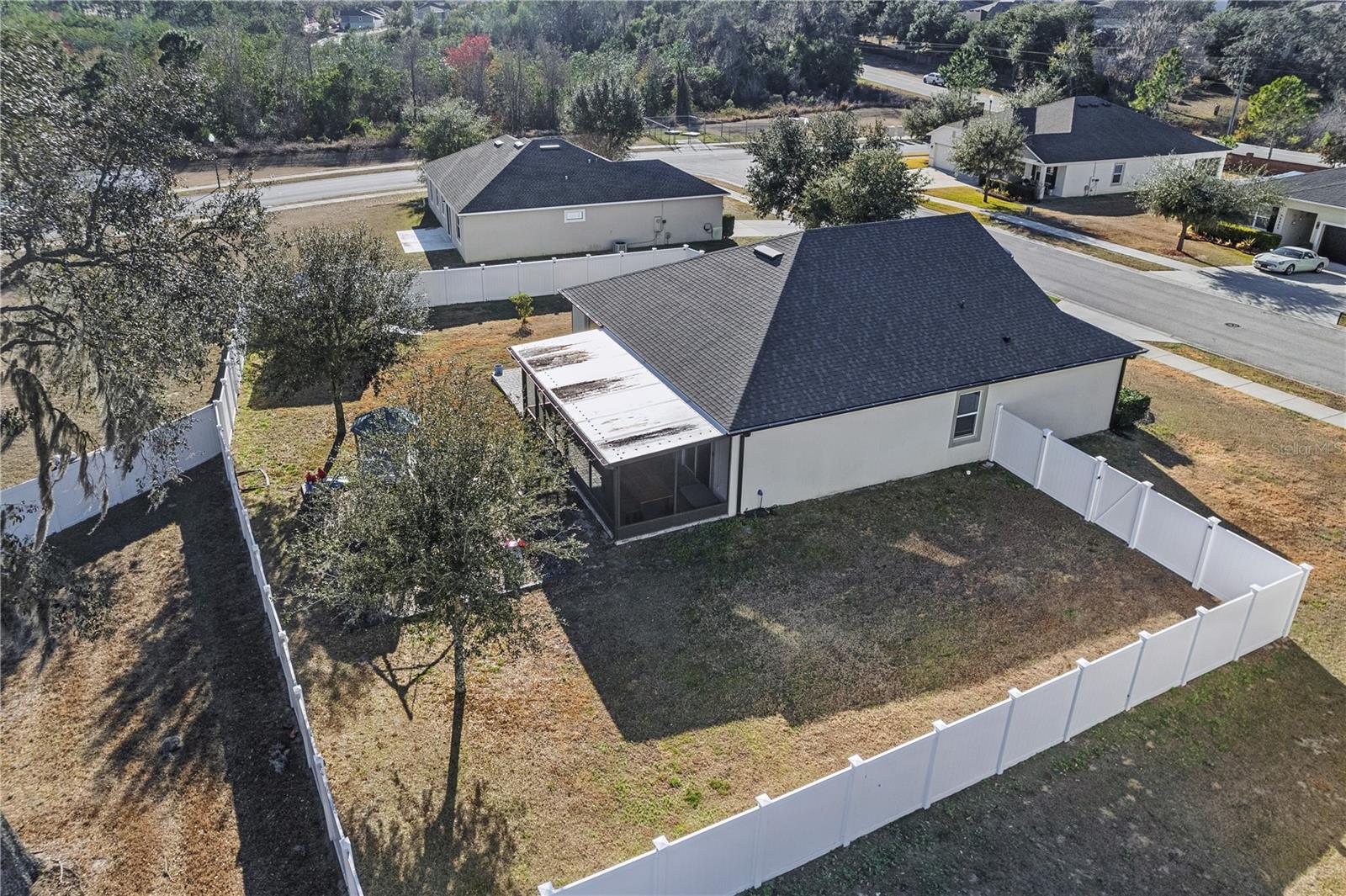 KNIGHT LAKE ESTATES - Residential