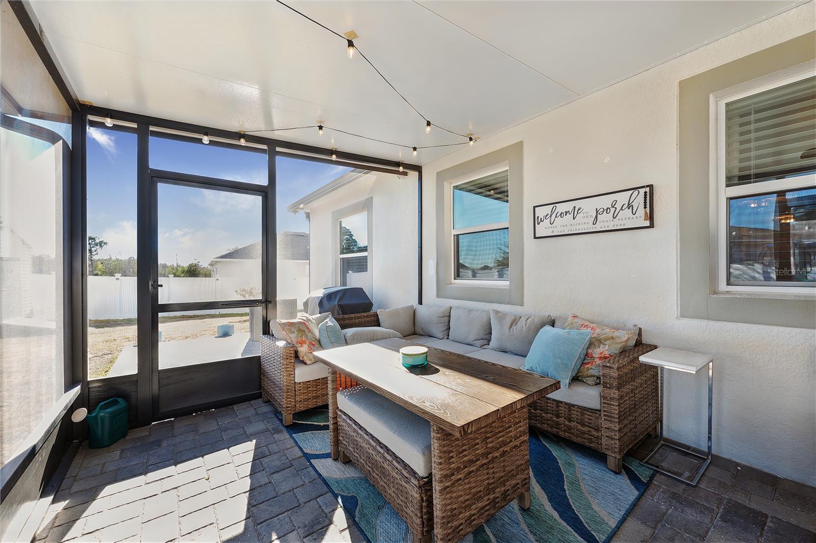 KNIGHT LAKE ESTATES - Residential