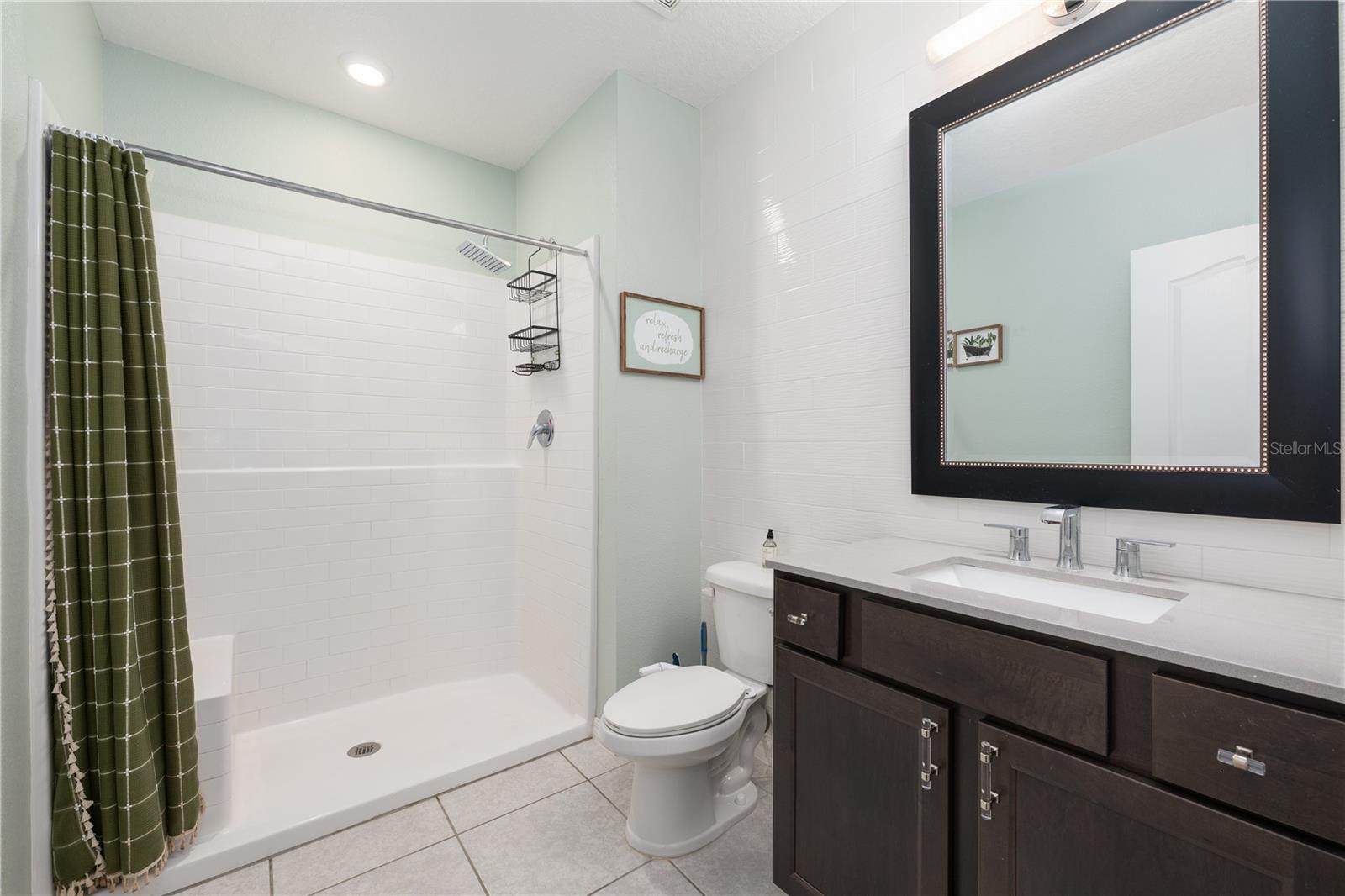 KNIGHT LAKE ESTATES - Residential