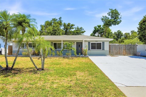 Photo of 5586 30th Avenue N, St Petersburg, FL 33710 (MLS # TB8518396)