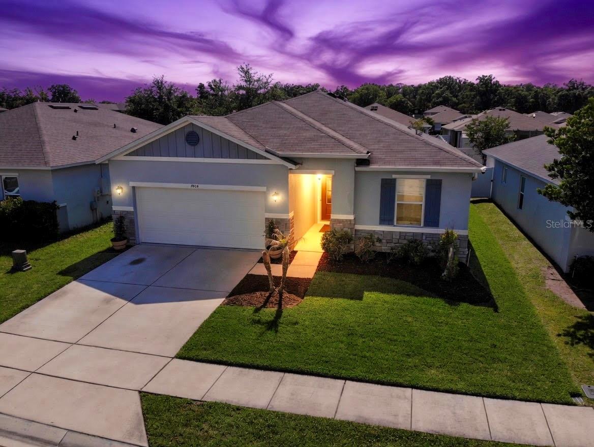 CAYDEN RESERVE - Residential