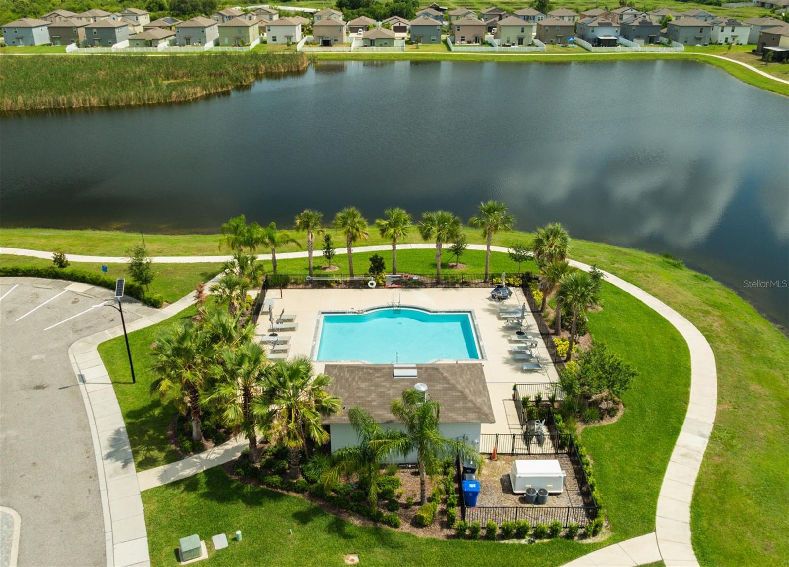 GLENCOVE AT BAY PARK - Residential