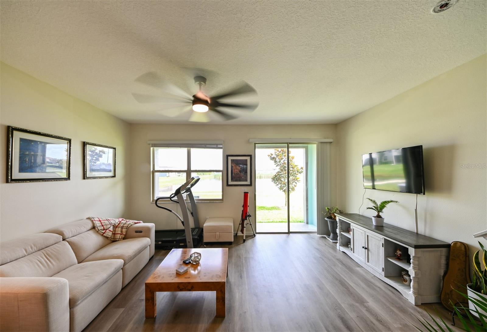 GLENCOVE AT BAY PARK - Residential