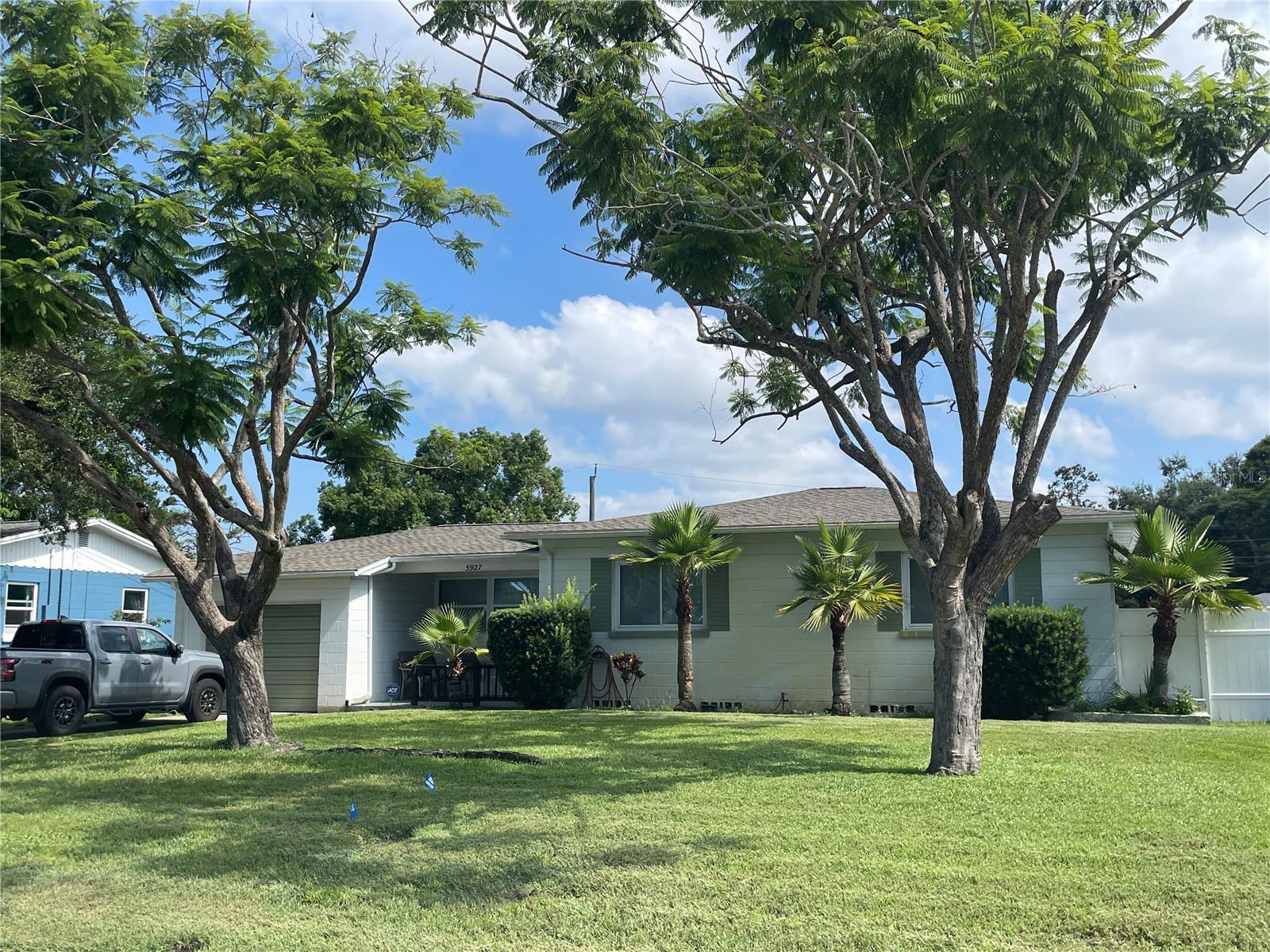 SIRMONS ADD TO LAKE PASADENA - Residential