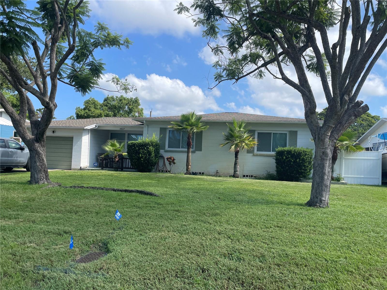 SIRMONS ADD TO LAKE PASADENA - Residential