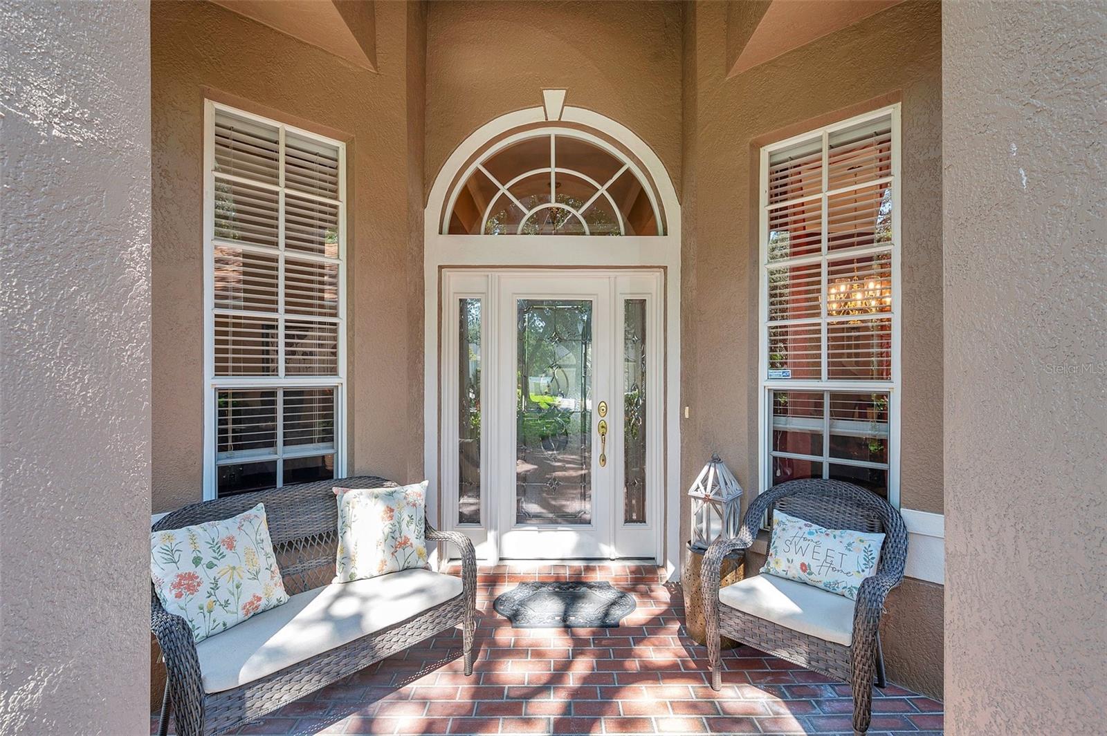 5704 EAGLEMOUNT CIRCLE