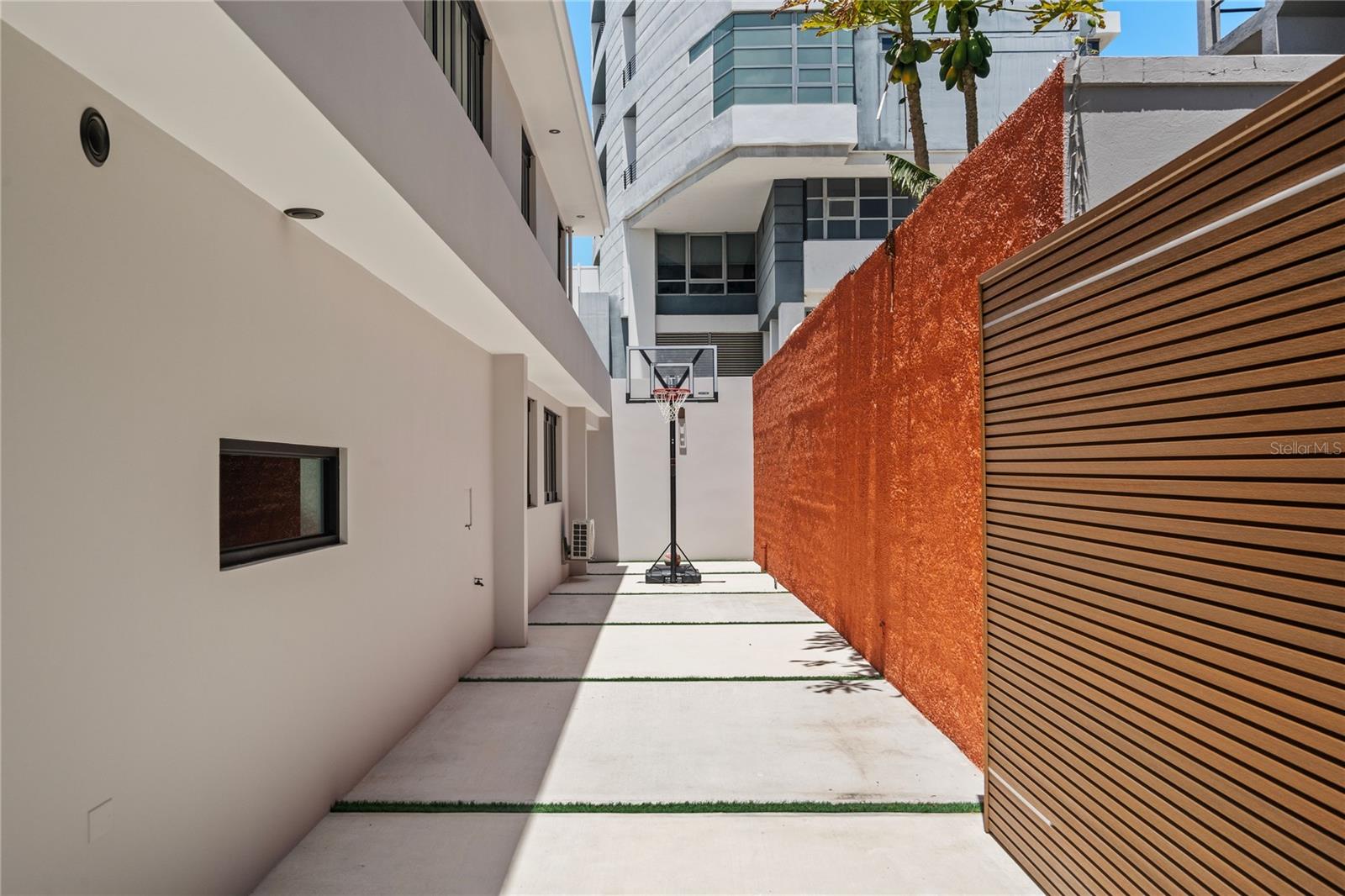CONDADO - Residential