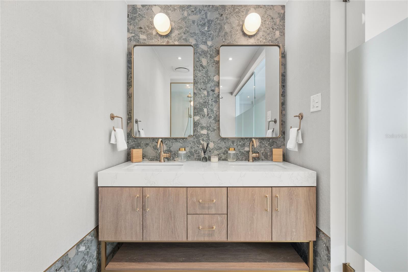 CONDADO - Residential