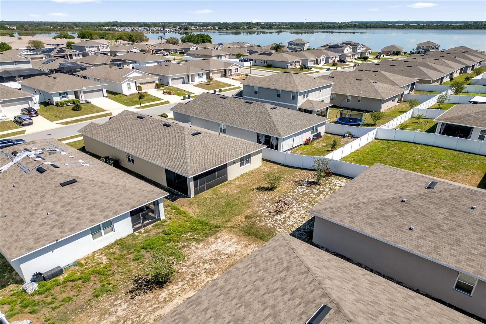 LAKE SMART POINTE - Residential