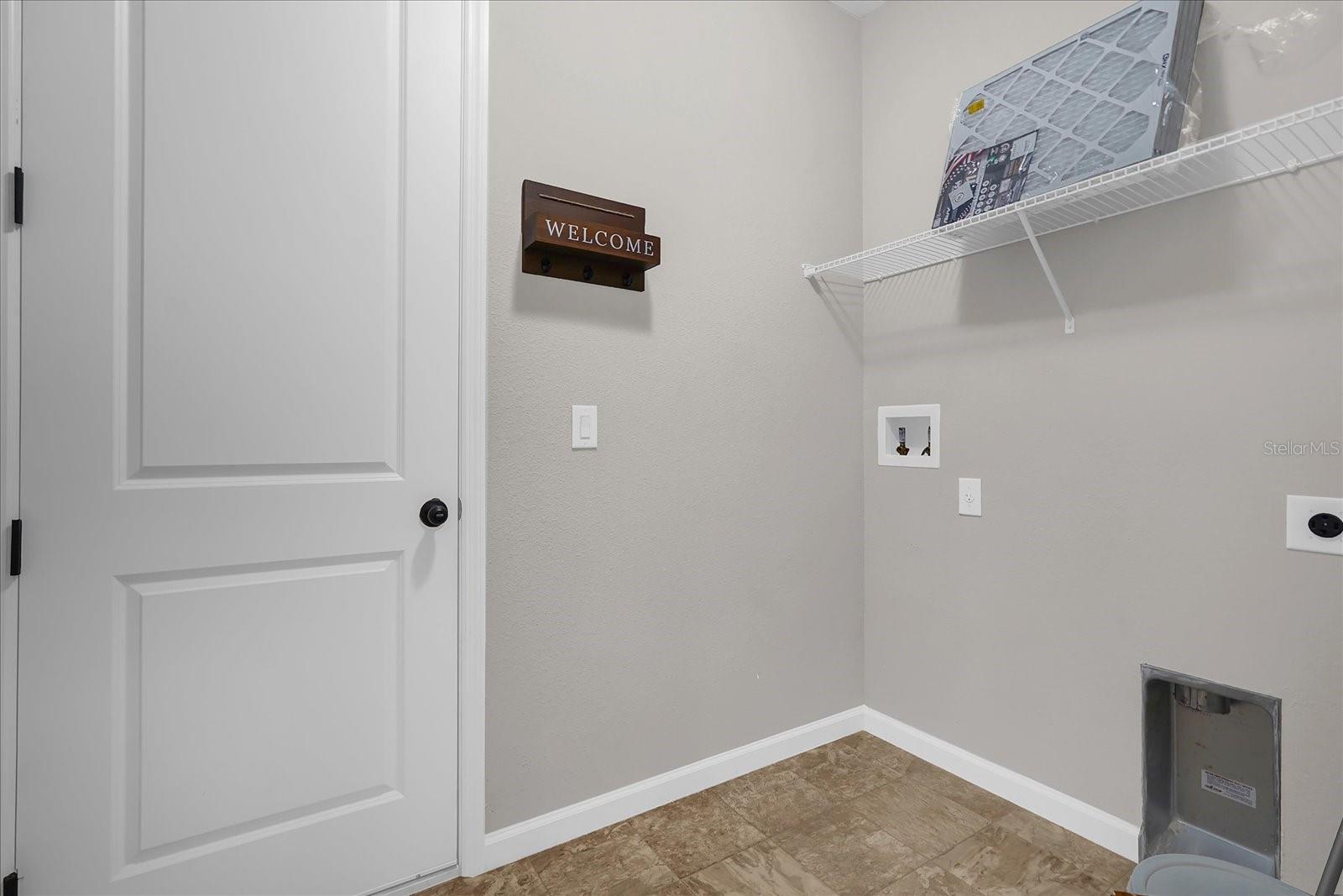 LAKE SMART POINTE - Residential