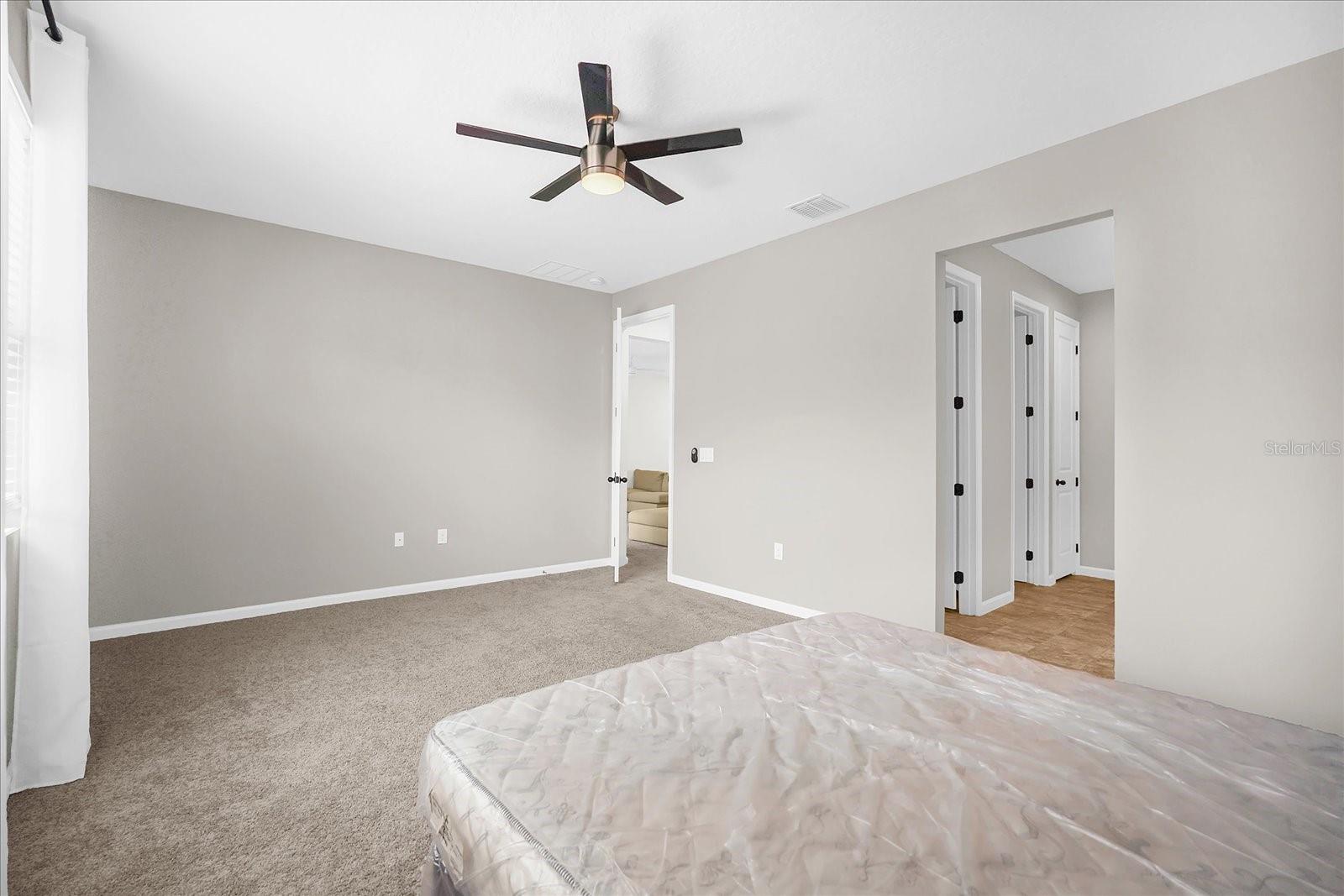 LAKE SMART POINTE - Residential