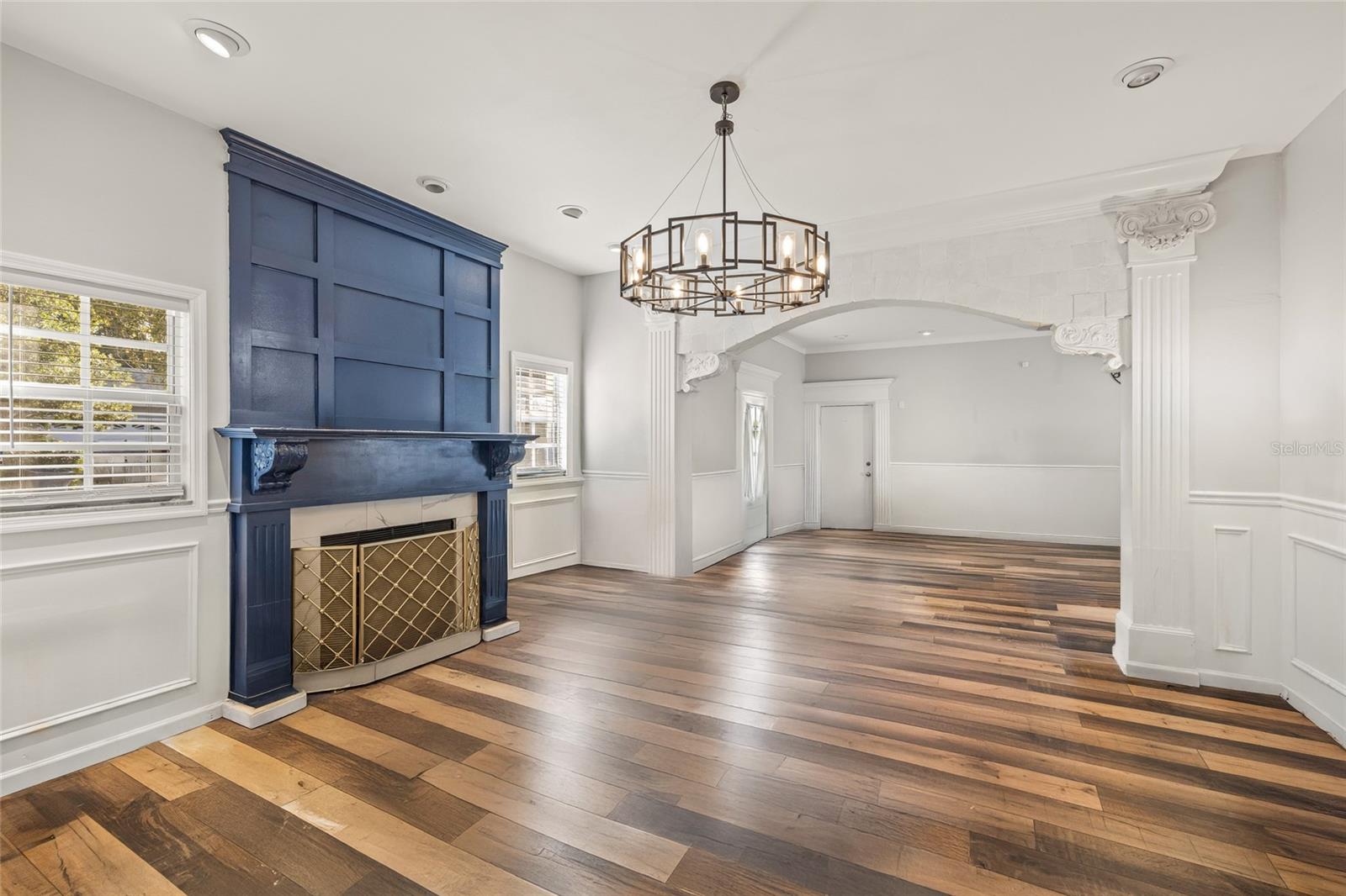 MARYLAND MANOR 2ND UNIT - Residential Lease