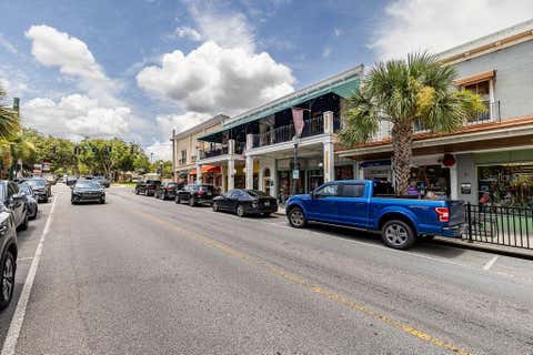 Tiny photo for 440 N Donnelly Street, Mount Dora, FL 32757 (MLS # G5114224)