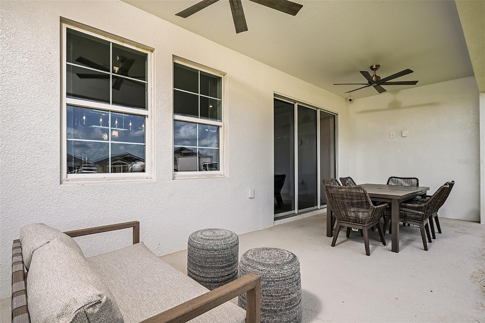 PASADENA WOODS - Residential