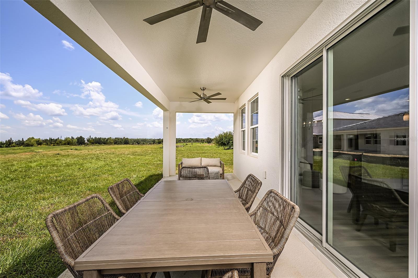 PASADENA WOODS - Residential