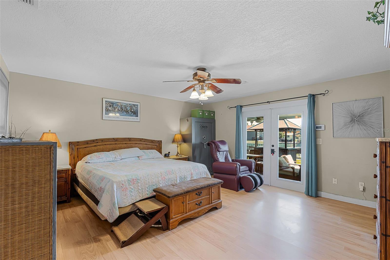 ST JOHNS RIVER ESTATES - Residential